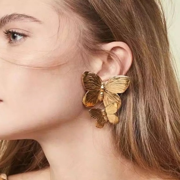 Zara Jewelry - Gold Butterflies 🦋 Earrings